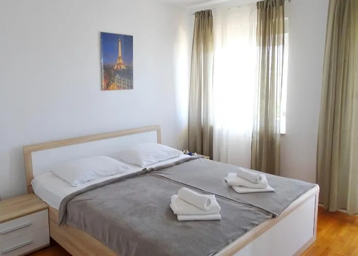 Apartament Zrinko *