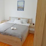 Zrinko شقة *