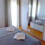 Apartment Zrinko Novi Vinodolski