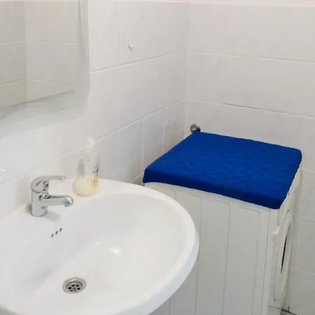 Zrinko Apartment *