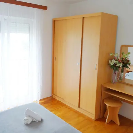 Zrinko Appartement *