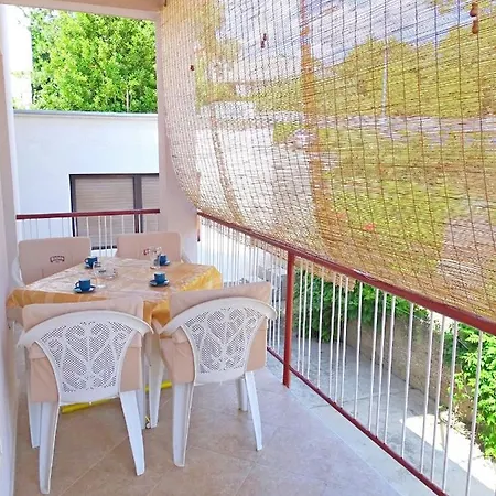 Zrinko Apartment Novi Vinodolski